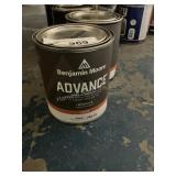Benjamin Moore paint, 2 cans