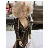 Linda Evanï¿½s Krystle - Dynasty Doll
