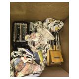 Assorted kitchenware