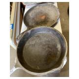 2 Wagner cast iron pans