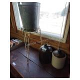 Stand and 2 jugs handles broken