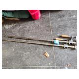 2 bar clamps
