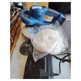 Cordless buffer with charger