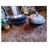 2 portable grills and bricks