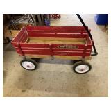 Radio Flyer Town and Country wagon