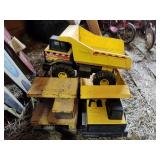 3 Tonka trucks