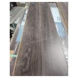 Style Selections Highbury Oak laminate 737sft