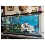 Aquarium 4ft L x 25in T