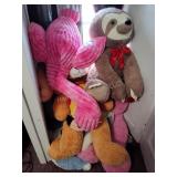 Oversize stuffed animals