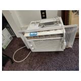 Small window AC