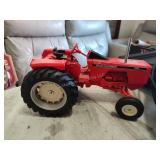 Allis Chalmers 200 die cast model