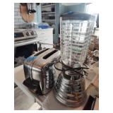 Vintage blender and toaster