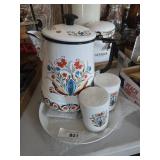 Coffee pot and salt x pepper shaker