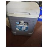 Igloo cooler