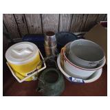 Pans and other items