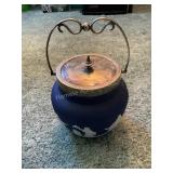 Adamï¿½s English Cracker Jar