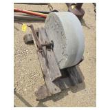 Grinding wheel