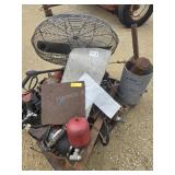 Pallet of assorted metal