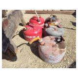5 metal gas cans