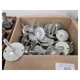 Box of leveling feet