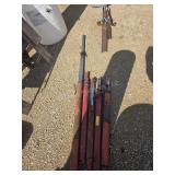 5 hydraulic cylinders