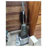 Richard vacuum and B&D dustbuster
