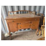 Buffet, 22x54x49'