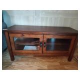 2 door glass cabinet