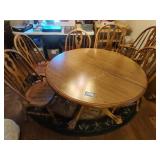 Kitchen table and 6 chairs