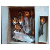 Assorted silver plate utensils