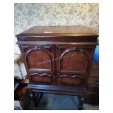 Radio cabinet with no radio