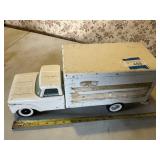 Nylint Truck