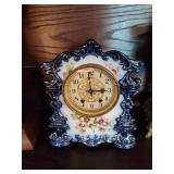 Ceramic shelf clock