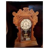 CW shelf clock