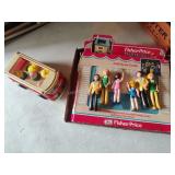 Fisher-Price Doll house family and mini bus