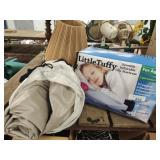 2 air mattresses