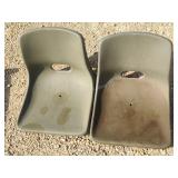 2 seats