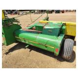 John Deere 3800 Harvester