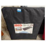 Hideaway guest bed