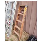 Wood stepladder