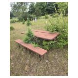 1 picnic table, lot 44