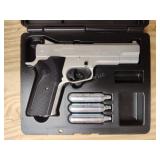 Crosman 1008 Repeatair BB gun