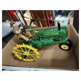 Ertl John Deere tractor