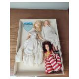 3 dolls