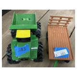 2 Plastic Vehicles
