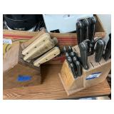 2 Knife Blocks & Knives
