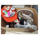 Box of assorted items