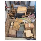 2 boxes assorted wood items