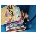 Tote of comic books