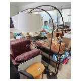 2 floor lamps